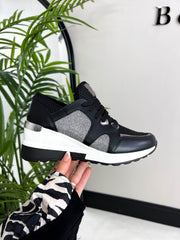 The Tina - Black Platform Trainers