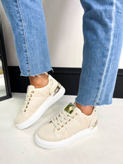 The Mia - Rattan Detail Trainer