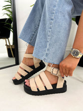 The Nelly - Platform Sandal