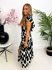 The Niamh - Monochrome Abstract Print