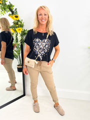 The Jennifer - Floral Heart Shaped Graphic t-shirt