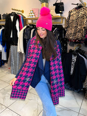 The Sara- Large Houndstooth Scarf