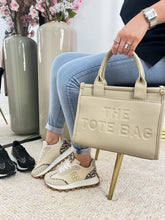 The Carina - LOVE Leopard Trainer