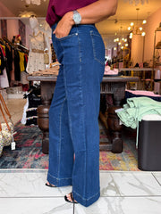 The Brina - Seam Detail Straight Leg Jeans