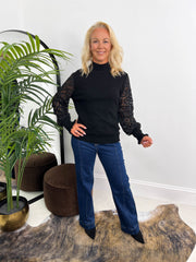 The Annabelle - Floral Long Sleeve Knit