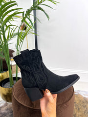 The Alanis - Cowboy Ankle Boots