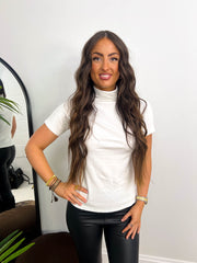 The Catia - Mid Neck Basic T-Shirt