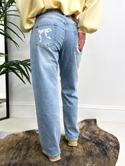 The Belle - Bow Detailing Straight Leg Jeans
