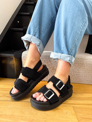 The Donna - Buckle Detail Platform Sandal