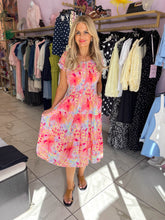 The Nicole - Vibrant Abstract Tiered Midi Dress