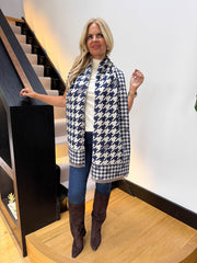 The Sara- Large Houndstooth Scarf