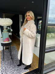The Emily - Beige Oversized Collar Faux Fur Long Coat