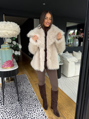 The Sofia - Beige Oversized Collar Faux Fur Coat