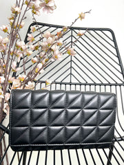 The Ceris - Quilted Gold Chain Bag