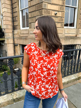 The Jacqueline - Floral Blouse