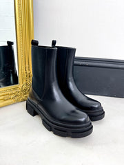 The Addison - Pull On Boots