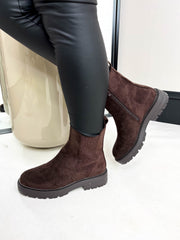 The Tina - Suede Boots