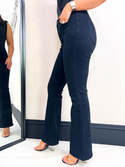 The Cleo - Straight Leg Jeans