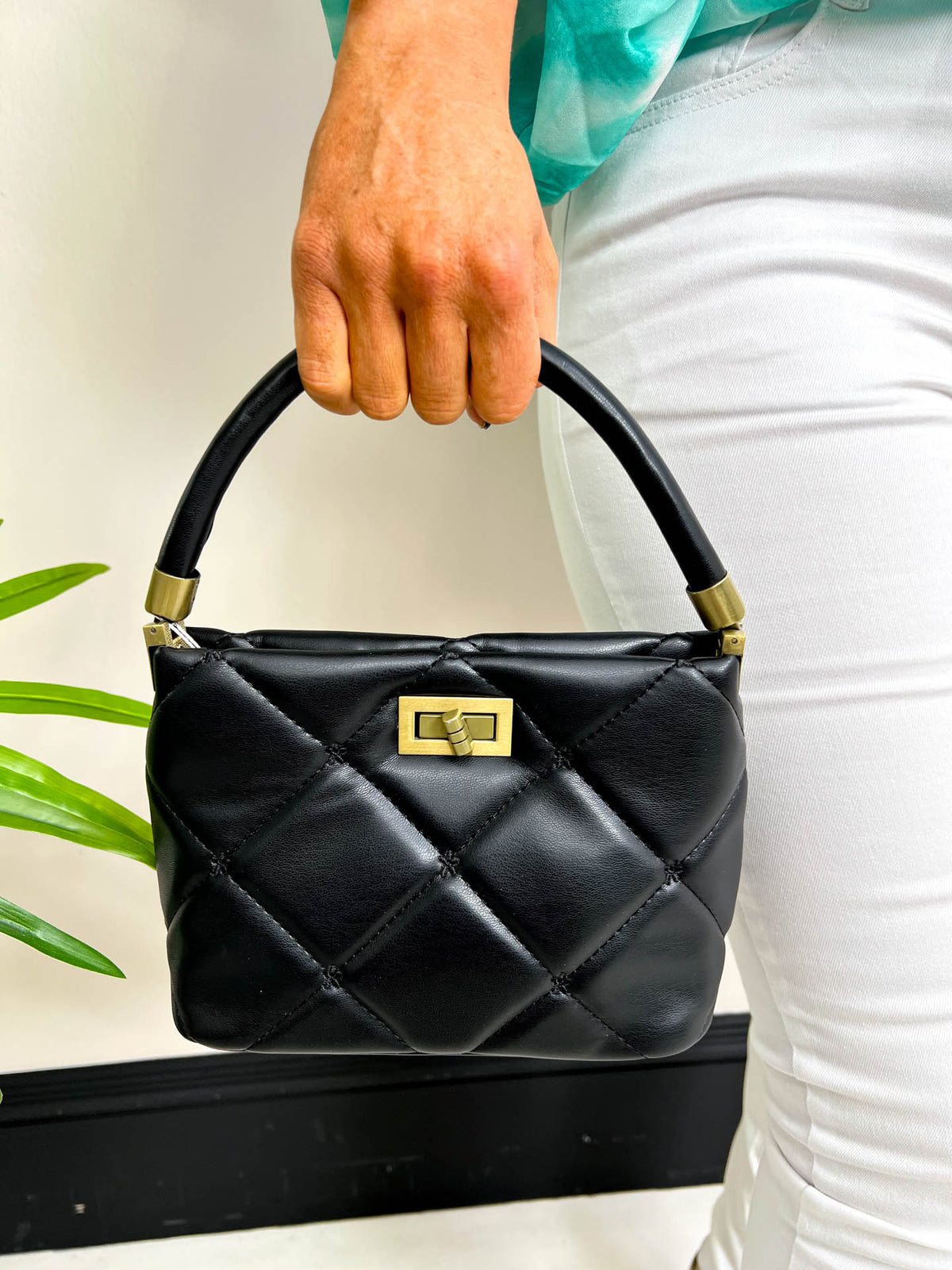The Isabella - Quilted Top Hand Bag