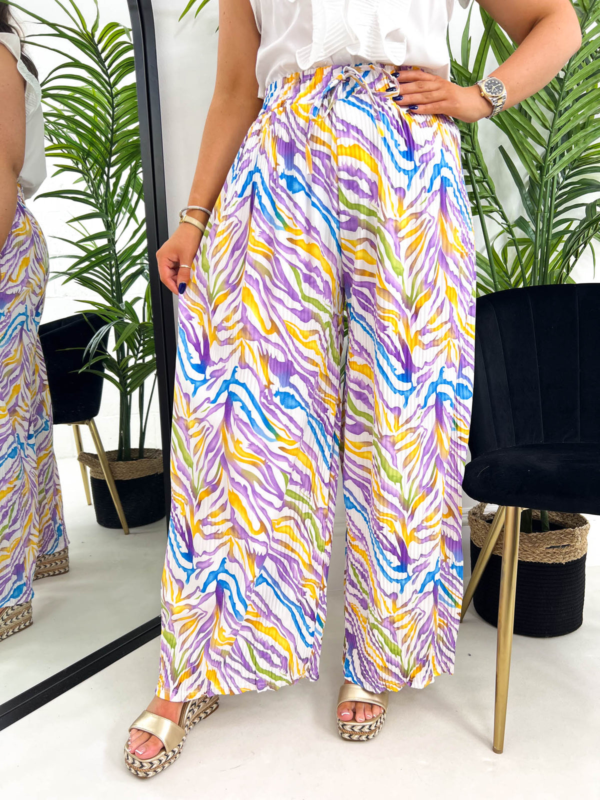 The Maeve - Print Plisse Trousers