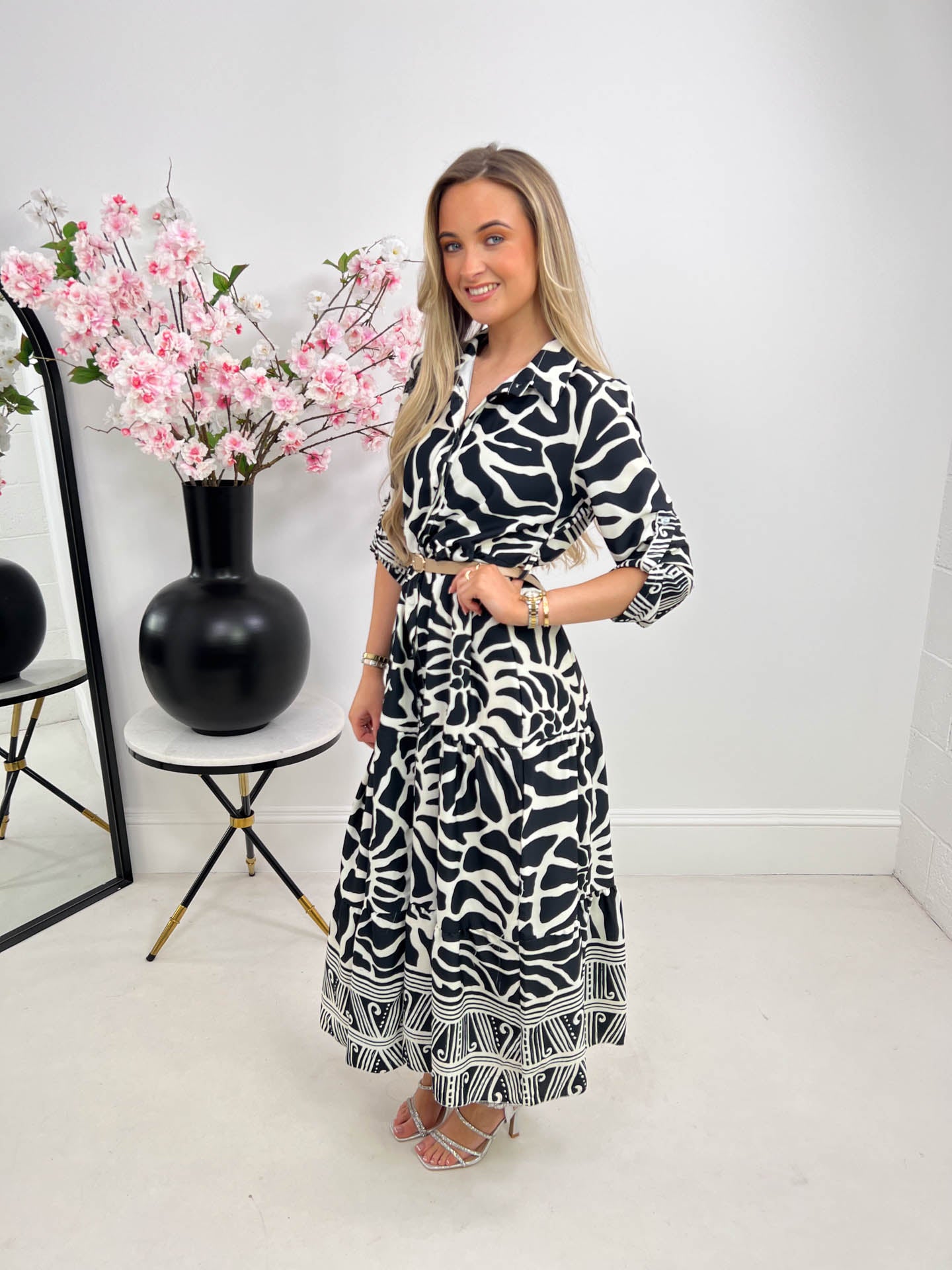 The Joyce - Abstract Print Maxi Dress With Belt