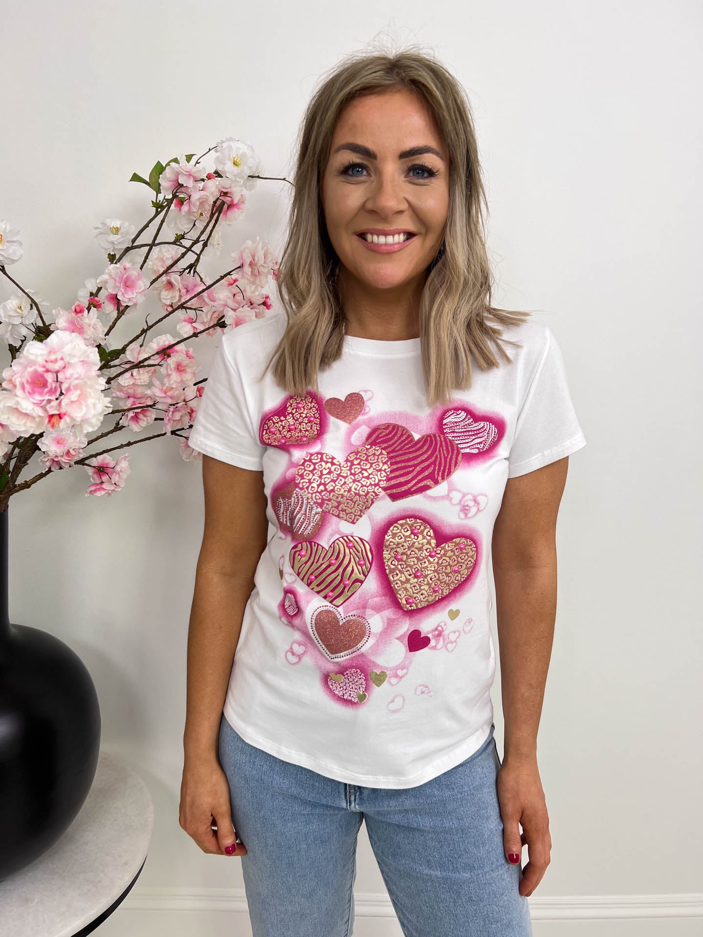 The Meredith - Heart Design T-Shirt