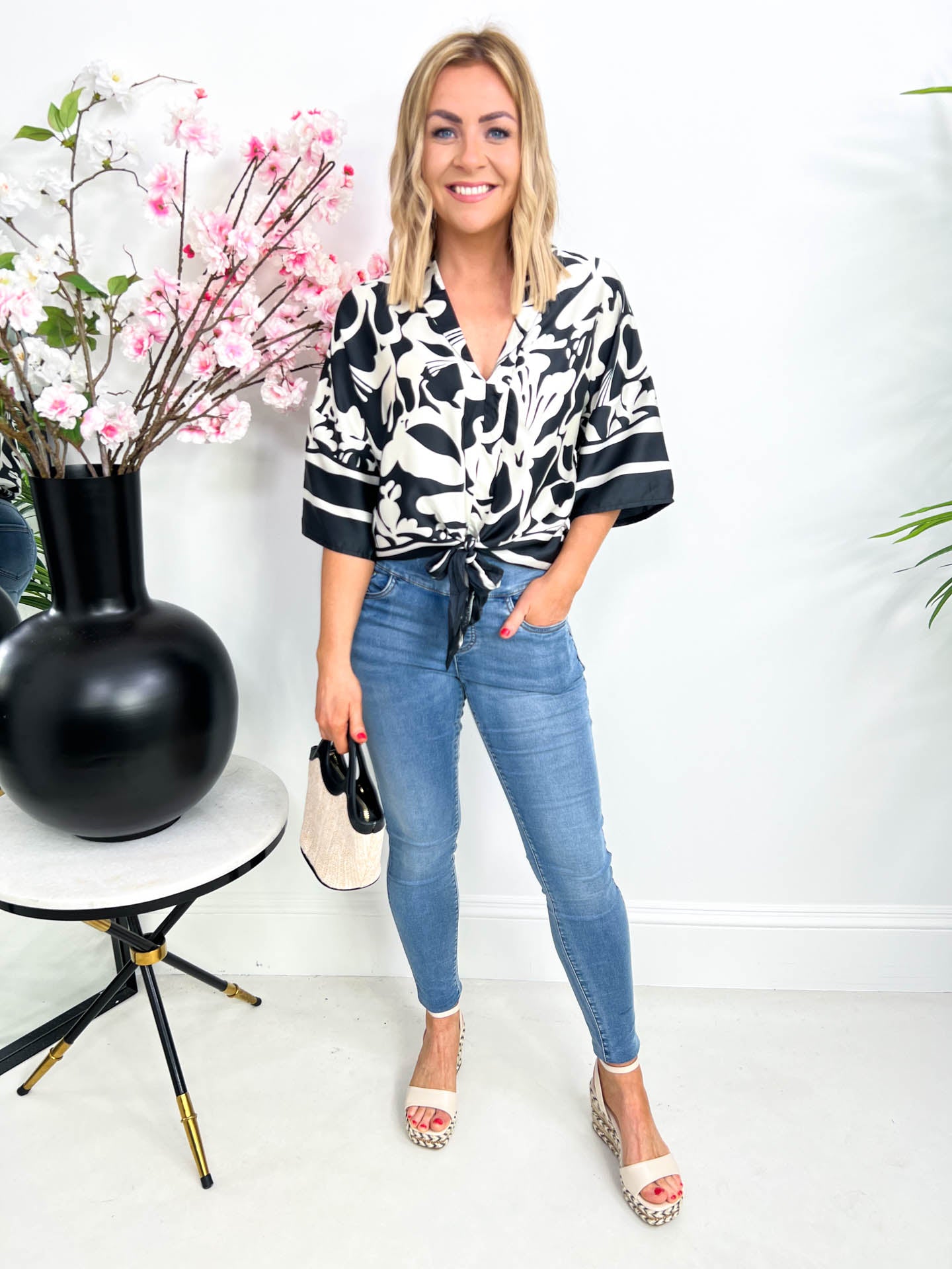 The Tessa - Monochrome Abstract Print Top