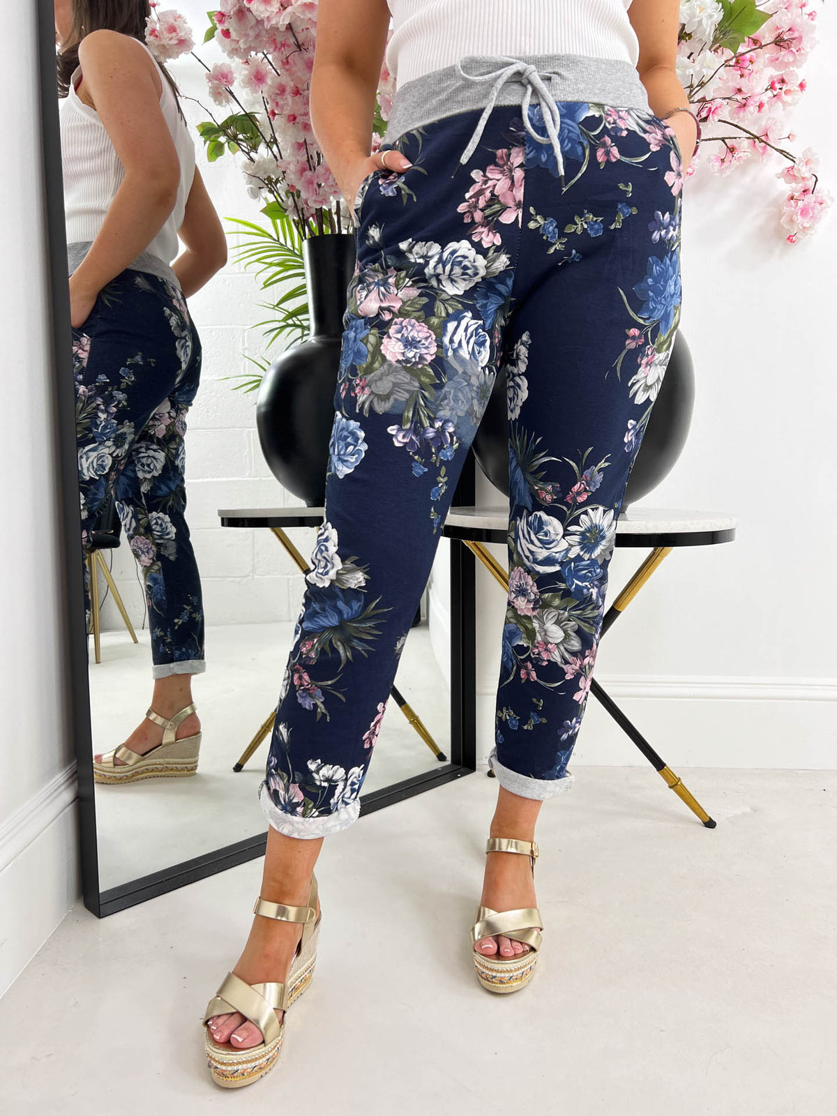 The Catherine - Navy Floral Jogger