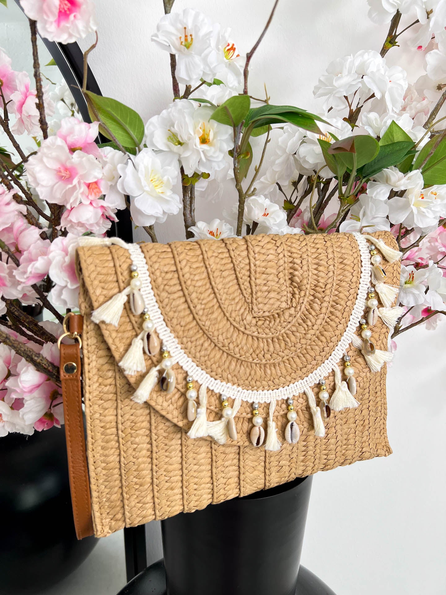 The Fern - Shell Rattan Clutch Bag