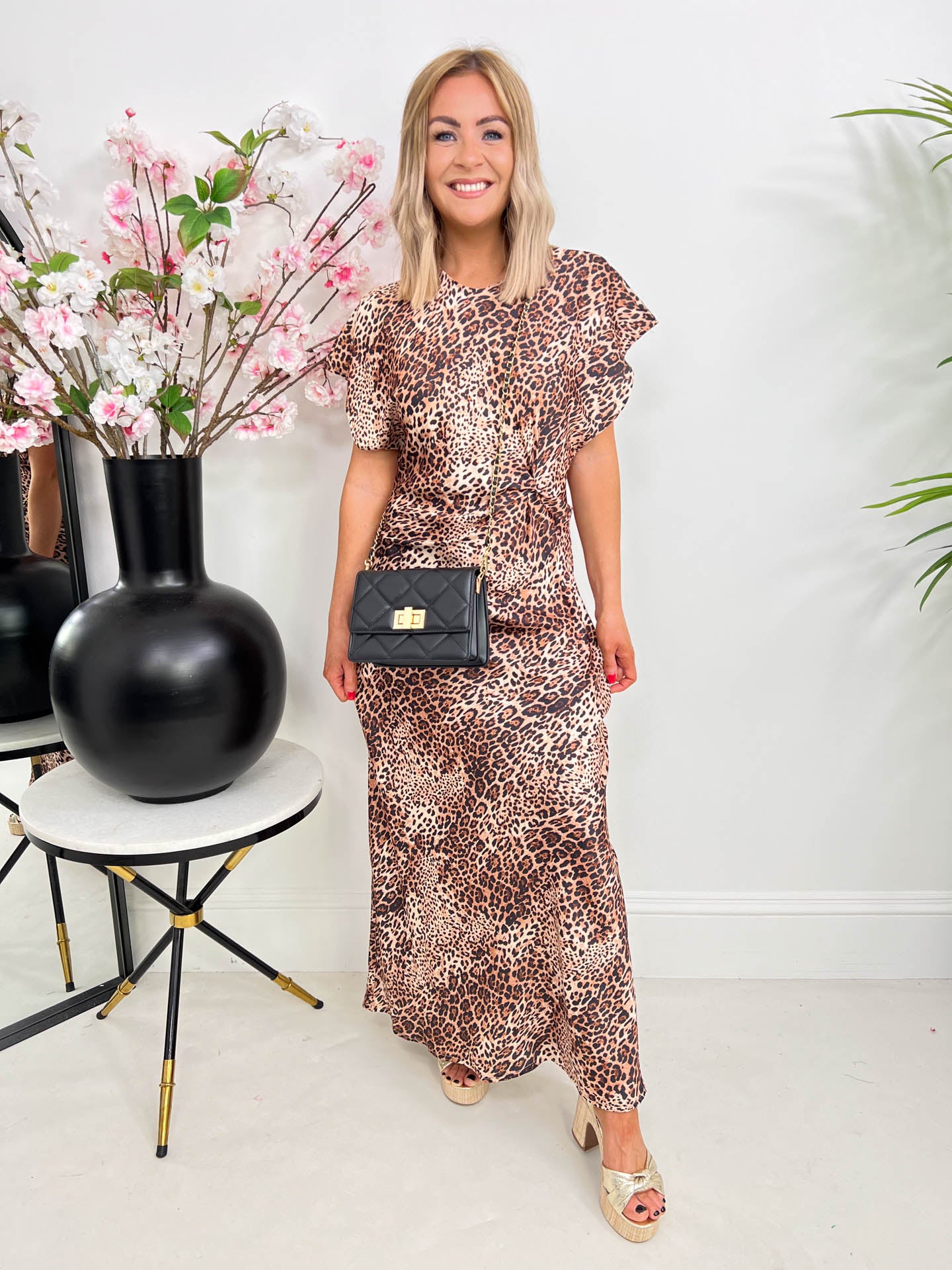 The Ciera - Short Sleeve Leopard Print Maxi