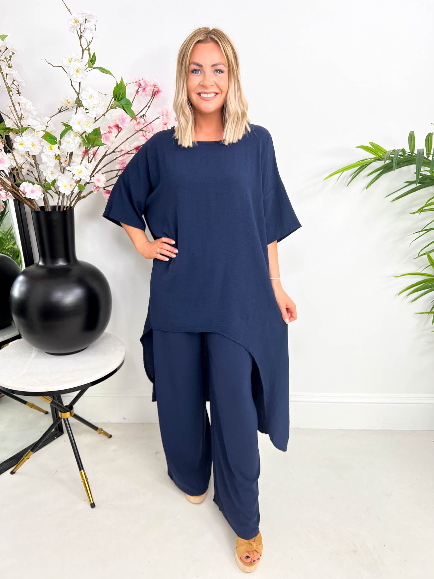 The Brea - Short Sleeved Long T-shirt With Wide Legged Trousers