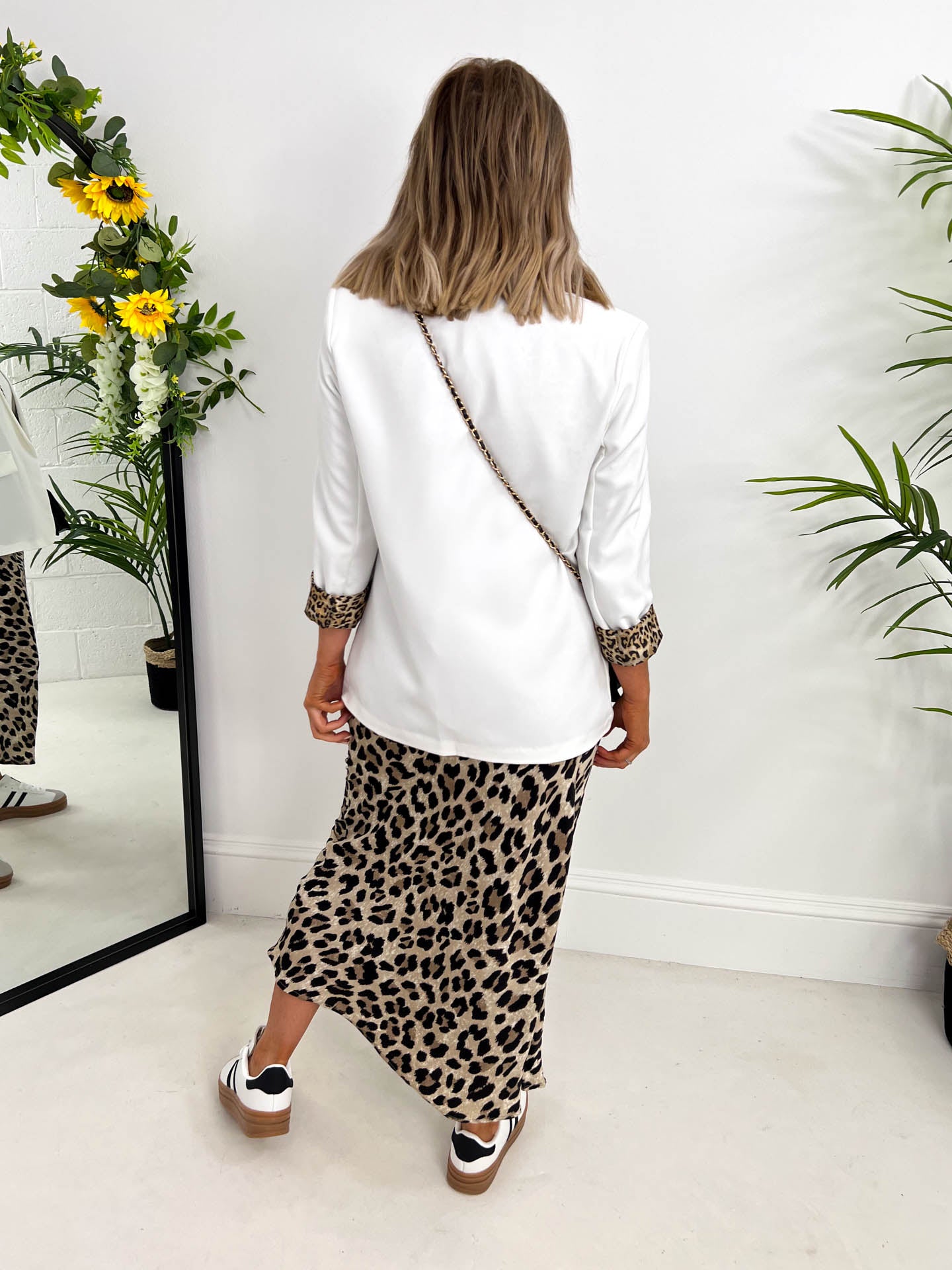 The Eva - Blazer with Leopard Print Detail