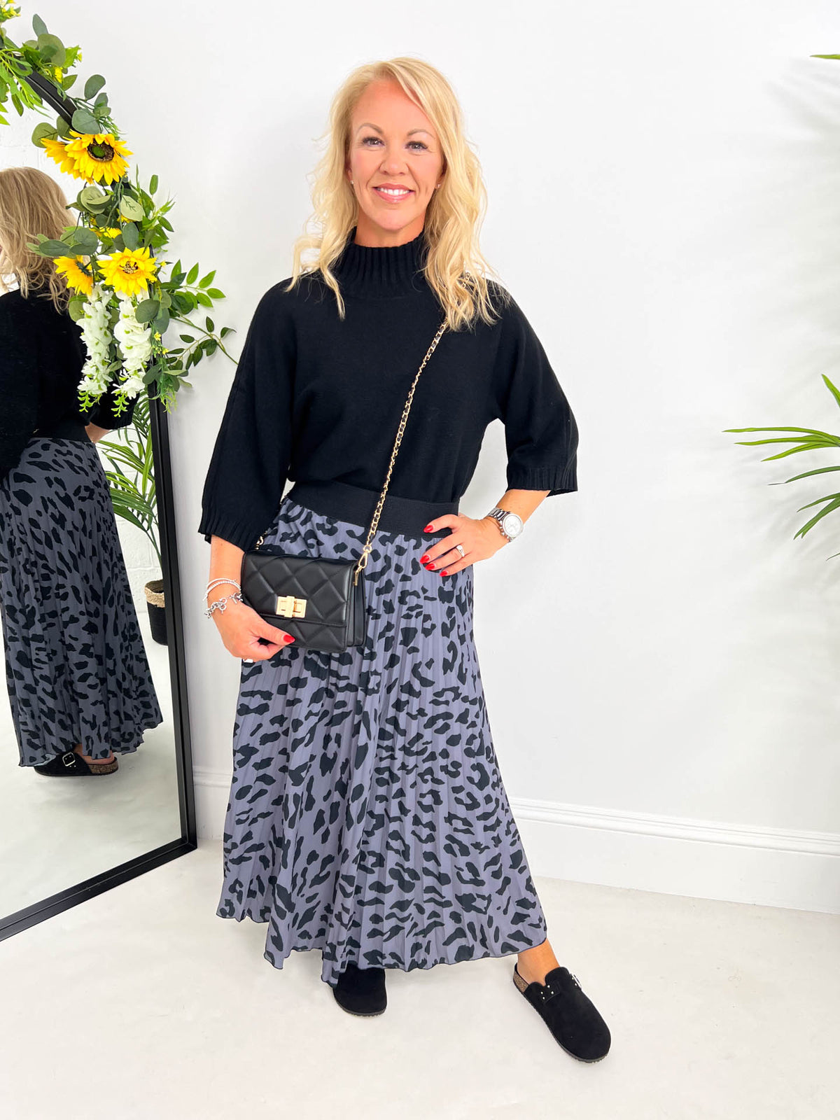 The Valeria - Leopard Print Pleated Maxi Skirt