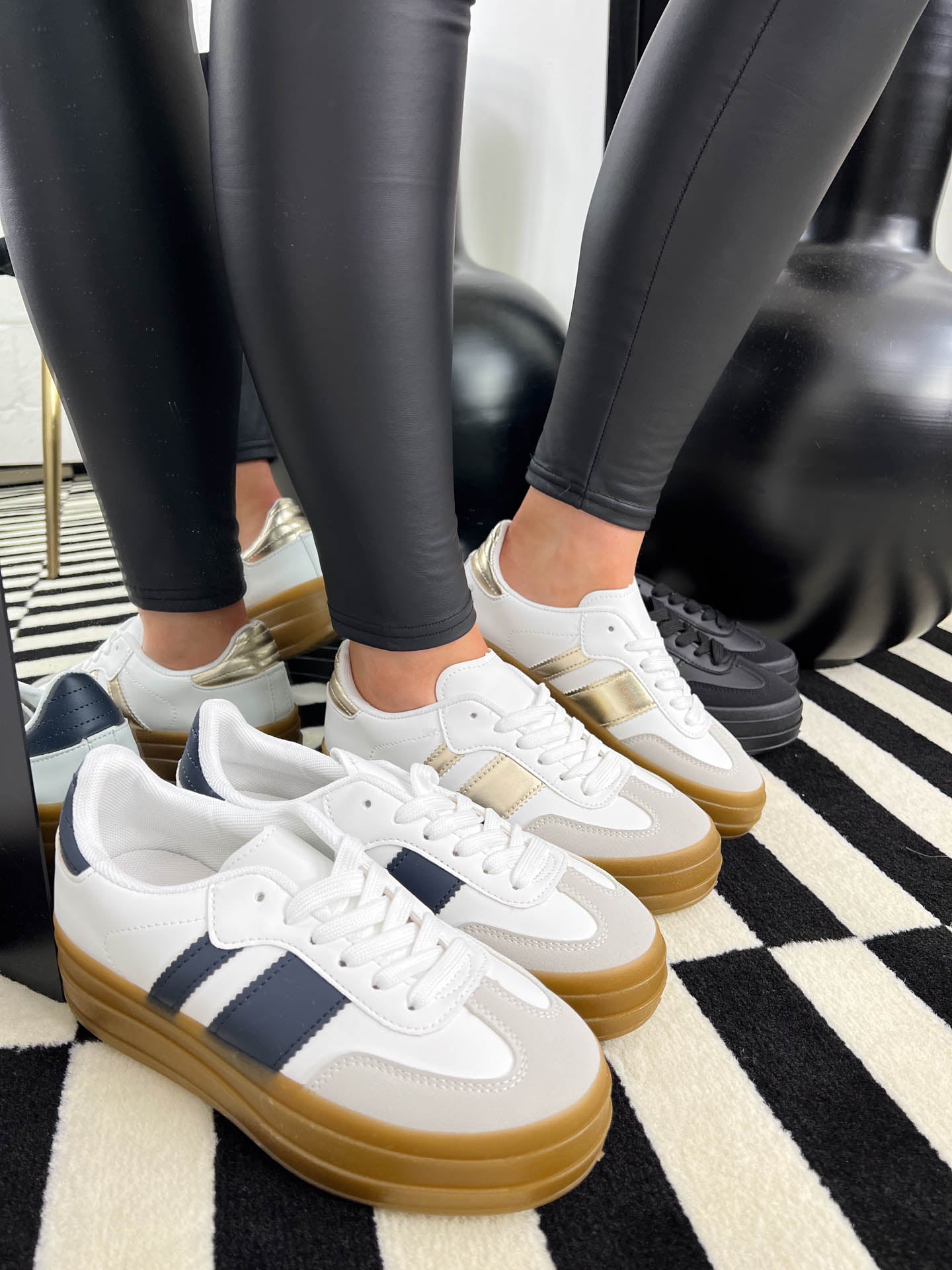 The Luna - Platform Trainers