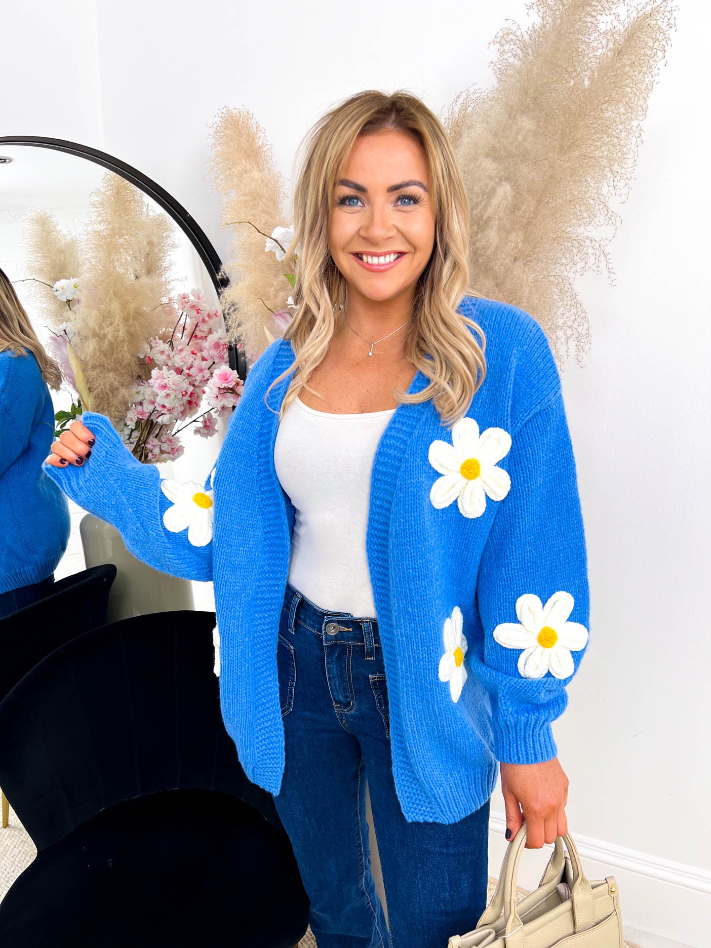 The Flo - Chunky Flower Knitted Cardigan