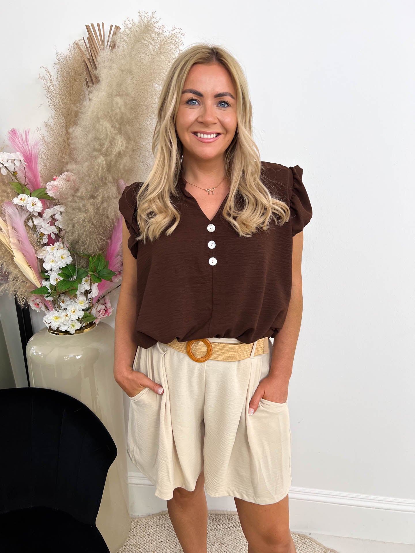 The Cassy - Button Short Sleeve Blouse
