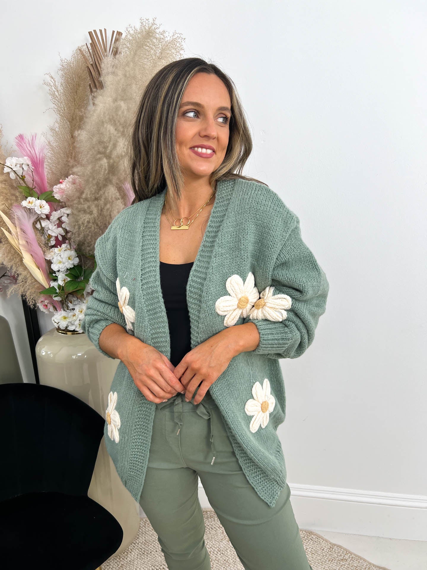 The Macy - 3D Flower Cardigan