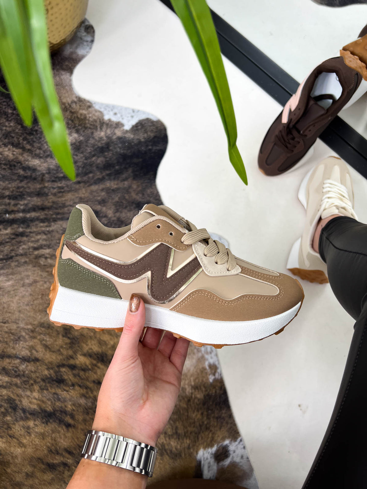 The Bella - Runner Style Trainer