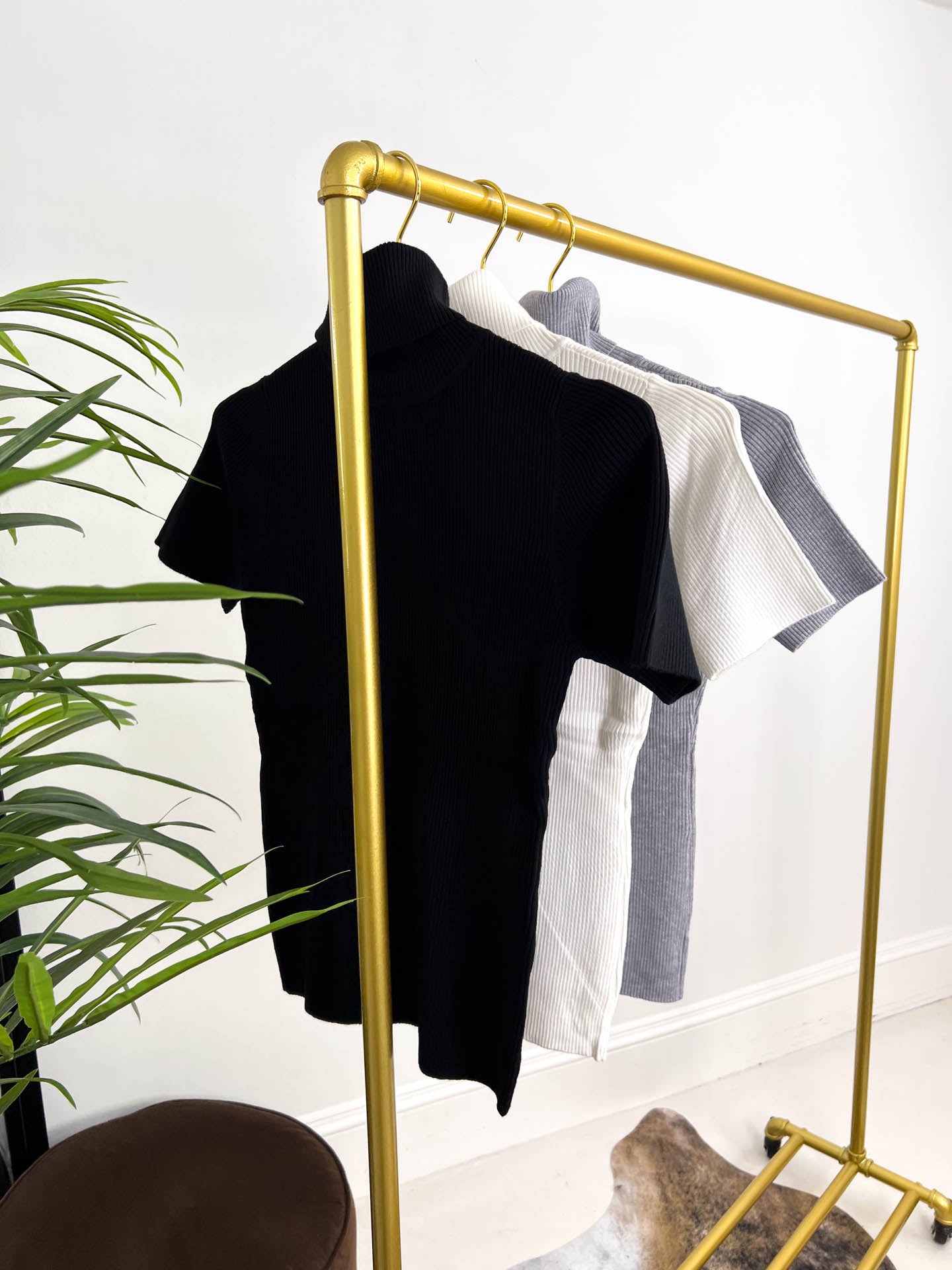 The Janice - Short Sleeve Roll Neck