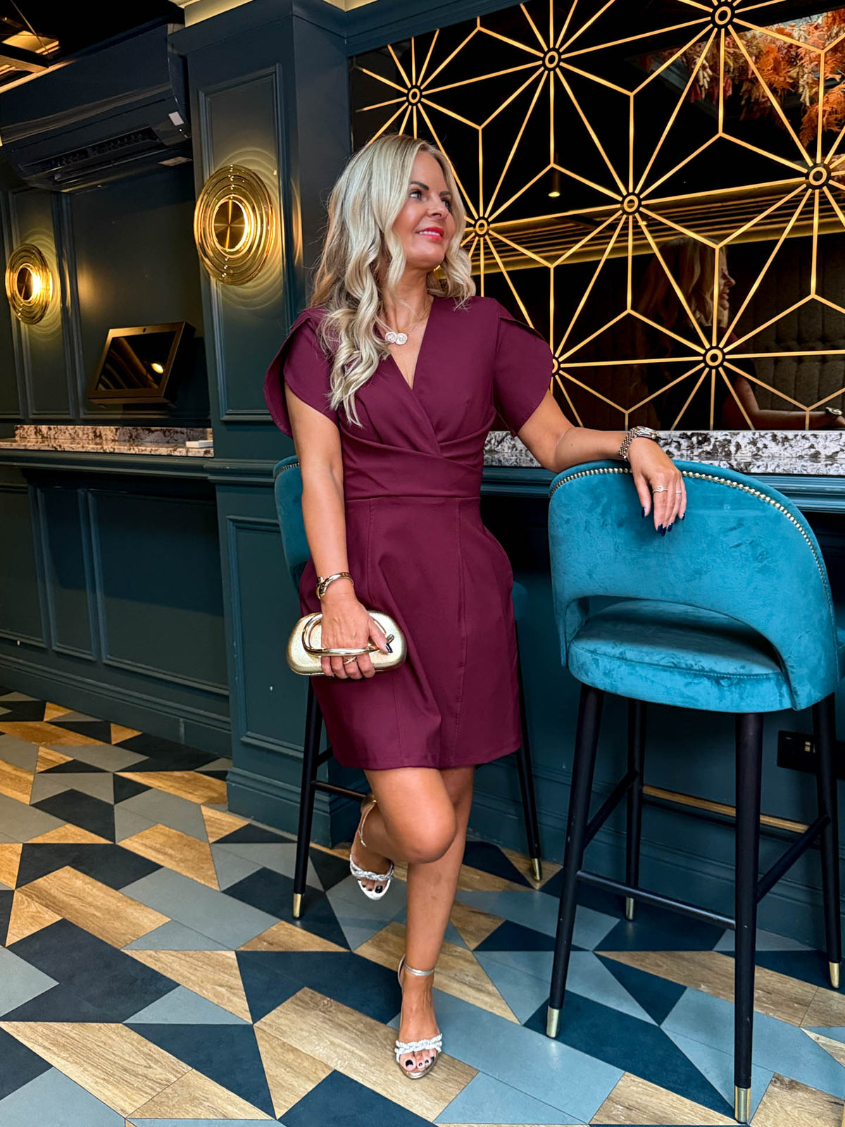 The Evie - Plum Tulip Sleeve V-Neck Mini Dress