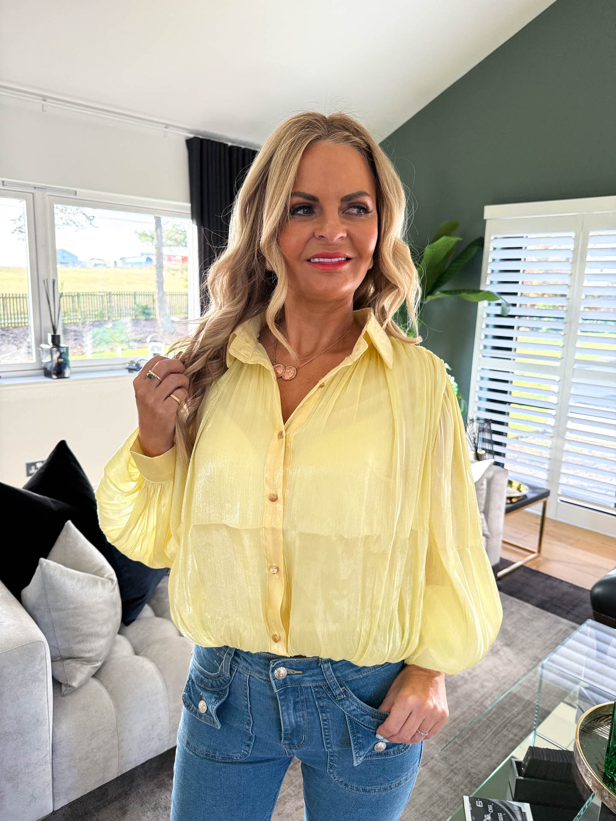 The Harlow - Pleated Bubble Hem Blouse