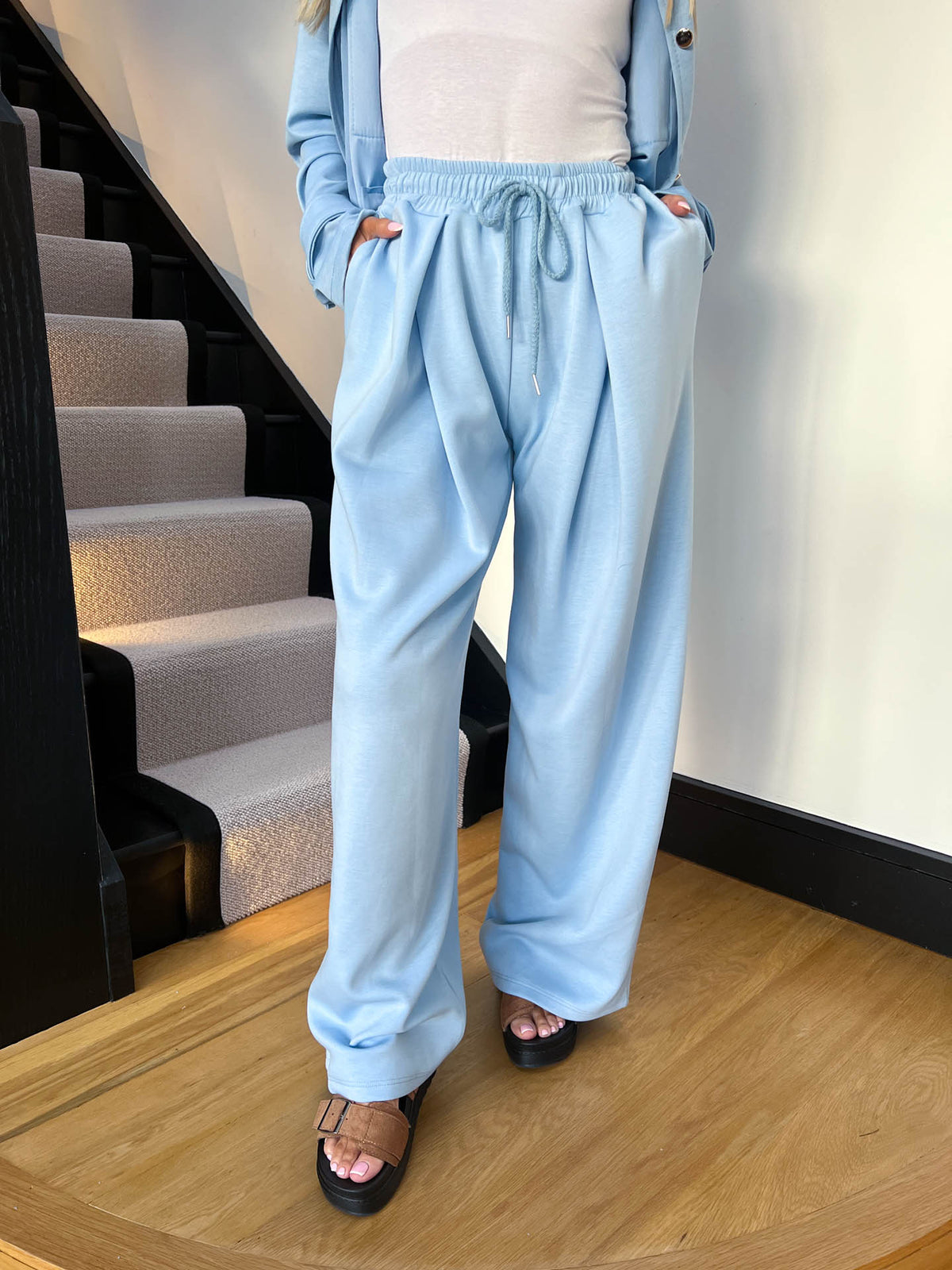 The Beth - Inverted Pleat Straight Leg Jogger