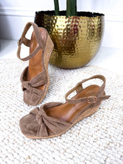 The Carmella - Knot Suede Wedges