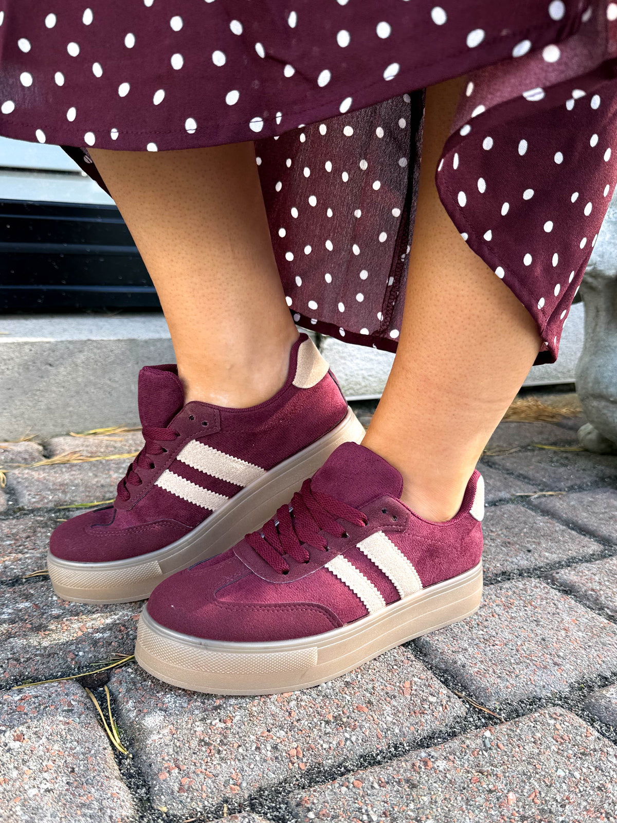 The Freya - Wine Beige Stripe Platform Trainer