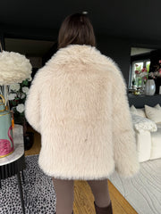 The Sofia - Beige Oversized Collar Faux Fur Coat
