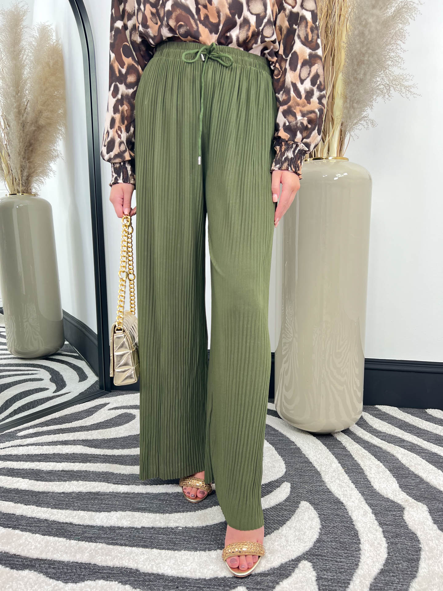 The Lillie - Pleated Trousers