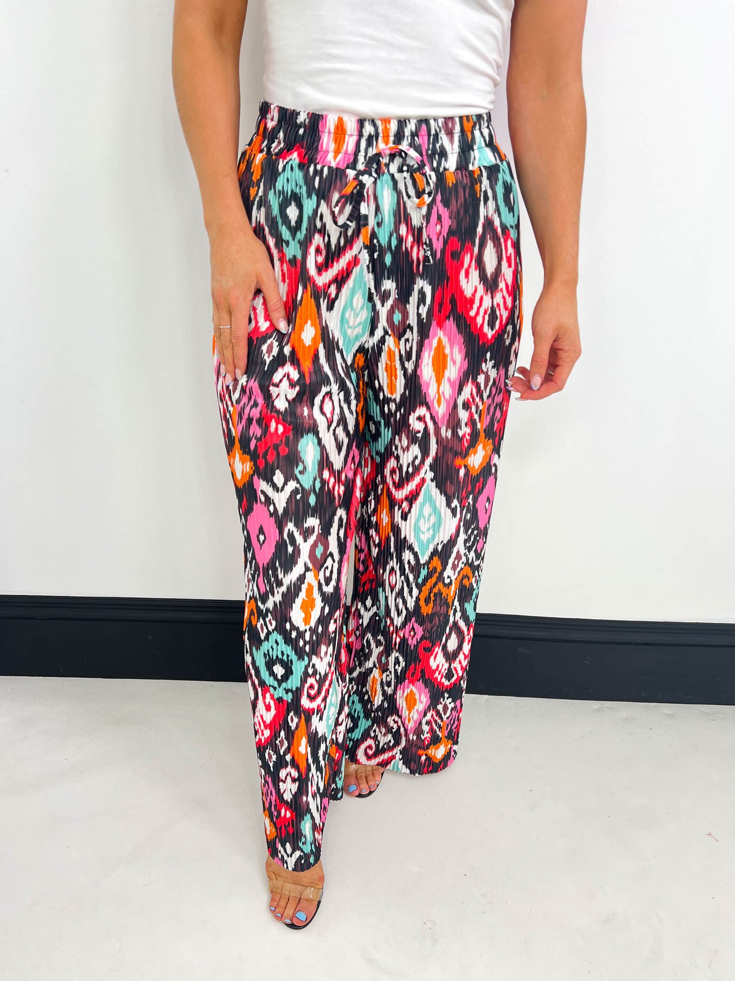 The Mylah - Abstract Pleated Trousers