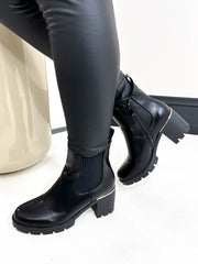 The Imogen - PU Pull On Boots