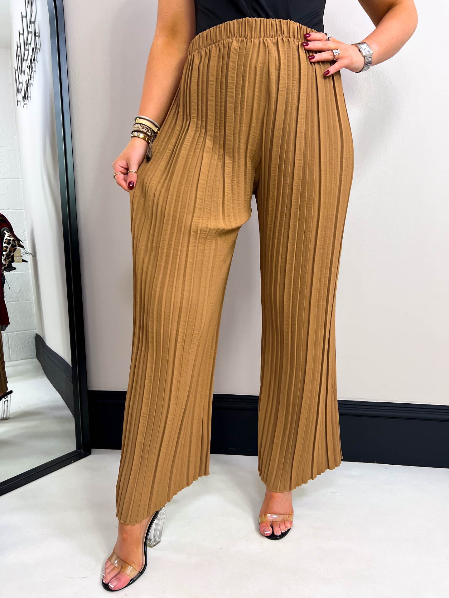 The Natalia - Pleated Wide Leg Trousers