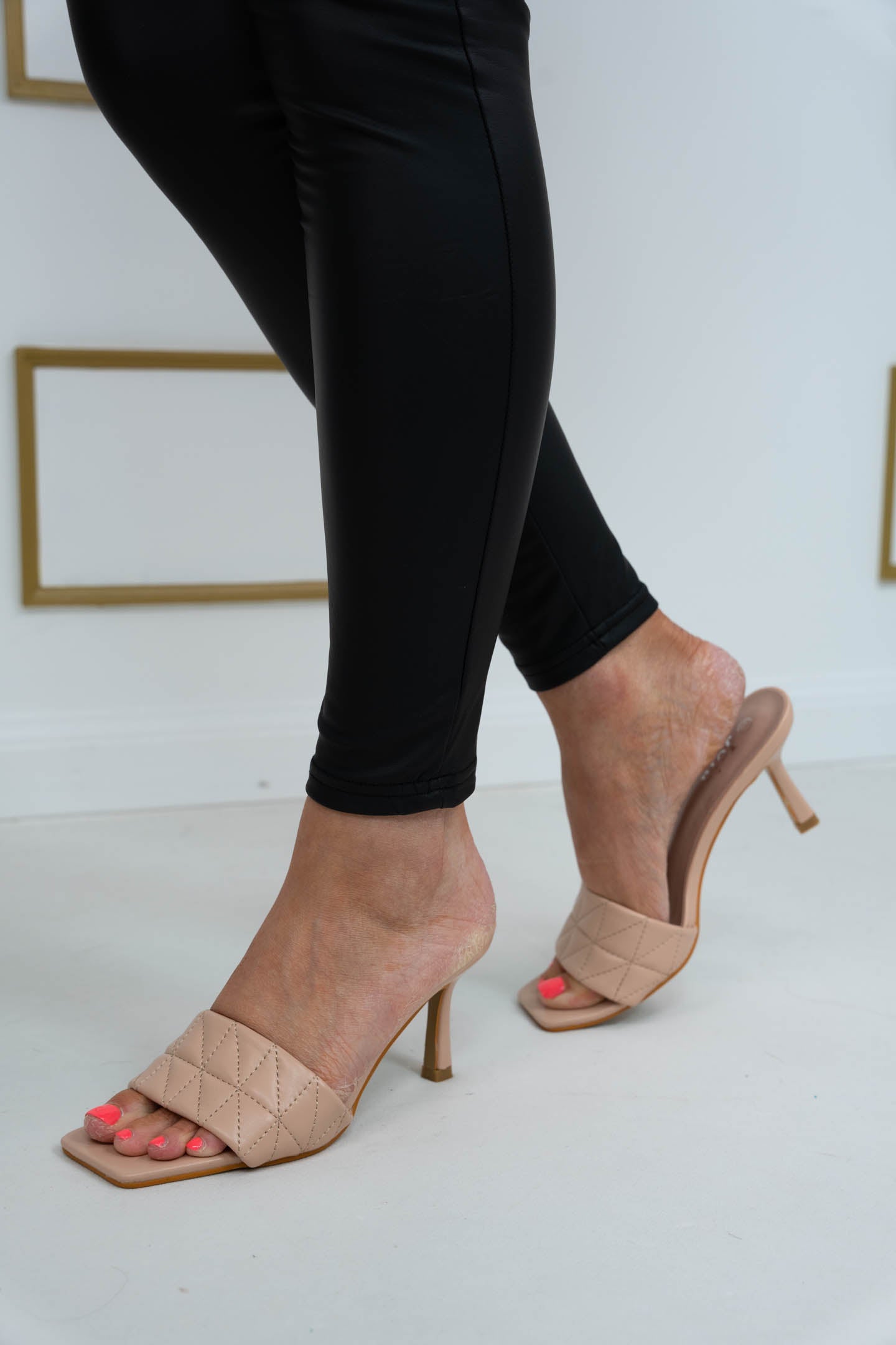 The Faye - Quilted Mule Heel
